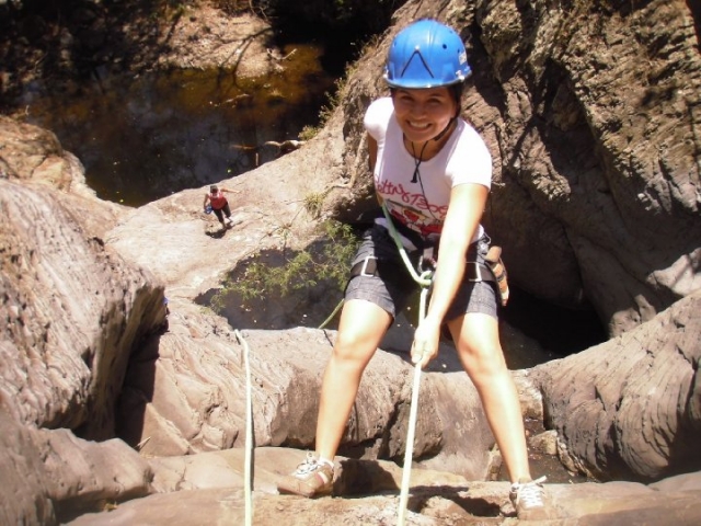 Bajando a la cuevas